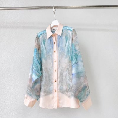 款号：25039 成分：100% Silk 尺寸：0 1 2 3 脚围 胸围 长 Hem Bust Long 0 128 128 70 1 132 132 71