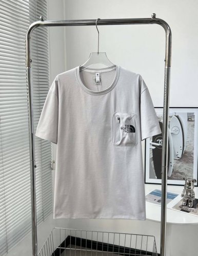 809# The North Face 北面圆领轻量化系列的冰丝运动短袖T恤 户外飞禽单品！ 性价比一步到位！！！ 用的都是功能性面料！ 轻量化 速干 透气！