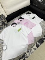 爆款现货 原单品质 Gucc*｜25限定系列新品刺绣短袖T恤 精致宽松大版型上身巨显瘦！ 定制最新印花 低调奢华！ 时髦精必备单品解锁所有穿搭！ 认准我家品质！