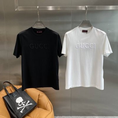 古家 Guccit恤 简约又不失格调，胸前立体的“Gucci”刺绣 字样，质感满满，高级又时尚 面料柔软亲肤，M-3Xl 隔天