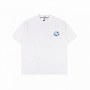 moncler 蒙口2025Ss毛巾绣签名Logo短袖T恤 定制云舒绒棉平纹柔软细腻舒适贴肤标志性Moncler标识点缀于胸前 仿佛艺术家的灵魂印记辨识度拉满低