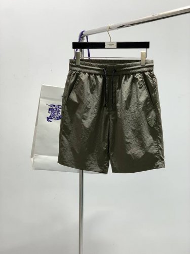 Burberry 巴宝莉 2025夏季最新品 专柜同步有售 原单狠货 时尚休闲短裤 进口原版面料 上身舒适透气 顶级刺绣字母图案Logo 原版五金辅料装饰 档次