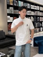 l P2530Ss夏季新款 Logo男士翻领Polo衫！经典商务男款，高端男装的天花板级别的商务男款！简约时尚大气不失优雅，单穿内搭体面过人，品质控 细节控的闭