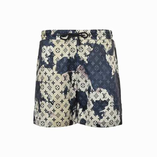louisvuitton 路易威登 老花满印火烧云短裤 采用速干尼龙面料 网布内衬 透气轻盈 柔软舒适 全套原版定制五金辅料 细节拉满 市场上顶配版本 宽松短款