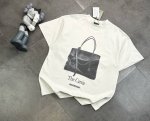 潮牌巴黎世家Balenciaga高街直喷技术手提包 情侣款短袖T恤 Logo图案印花金典短袖T恤 采用280G双纱高克重高级感十足 时尚又个性 超级百搭好看的一