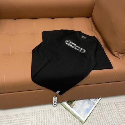 重磅洗水高版本 Good Brand 25Ss新款 镜片字母Logo短袖圆领T恤 男女同款 轻奢高级，百搭又显瘦 320克重磅高克重洗水面料 男女都可轻松驾驭！