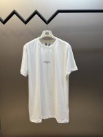 Dior 丝光棉平纹针织短袖 采用26支紧密米兰精疏棉双纱面料 1*1索罗纳罗纹 胸前字母胶浆印花 布匹洗水 合身版型 size S M L Xl