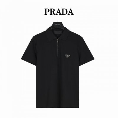 prada 普拉达 25Ss新款经典三角标半拉链短袖polo衫 原版品质欢迎对比 1:1经典复刻 合身版型polo 衫 选用专柜优质大网眼布珠地棉面料打造 跟市