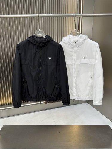 p420。2024春款夹克 原版1:1订制五金配件全进口原版定制 欢迎专柜对比 超柔软 超级重工 面料做工杠杠的版型完美 注意面料超舒服 独家款 非市场货 男女