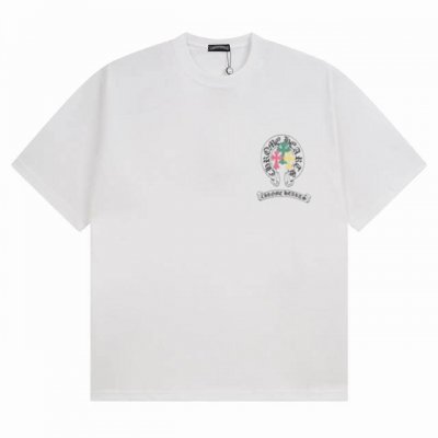 克罗心彩色马蹄十字架字母印花宽松男女休闲短袖圆领短袖T恤三标齐。采用250克32支双纱1:1面料。黑白两色。S-Xl
