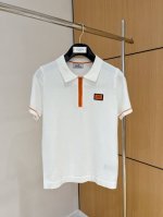 爱马仕 2025春夏新品针织短袖，进口针织面料，手感柔软。顶级进口私货，设计潮流短袖针织衫，不失奢华 品质毋庸置疑 上身效果超赞，奢华官网同款！尺码：M-3Xl