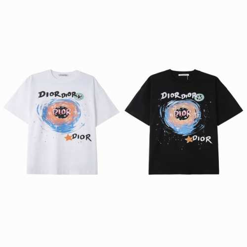p100 Dior 迪奥 25Ss 春夏新款 短袖T袖 Logo数码直喷工艺 280克双纱面料 细节完美处理 男女同款 全套辅料齐全 颜色：黑色 白色 码数：S