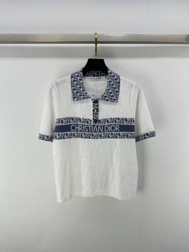 dio*上新细节 25 春夏新款针织翻领短袖 翻领三排扣Yb开模Logo纽扣装饰 经典老花提花装饰 字母Logo提花点缀 高级时髦百搭 2色3码Sml p