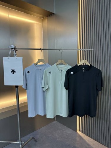 供 Descente 迪桑特2025夏季新款拼接半拉速干T恤 -Color：黑色 灰色 浅绿色 -Size：M L Xl 2Xl 3Xl 4Xl 面料采用品牌前