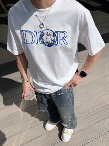 高端 Dior 迪奥 25Ss 迪家猫咪刺绣短袖 白 重磅克重260G纯棉双纱面料 螺纹定织定染通肩拉条工艺增加衣物清洗寿命 触感舒适 品质上乘 全套辅料定制