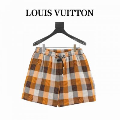Louis Vuitton 路易威登 棋盘格刺绣字母短裤 原版购入，第一时间打版。面料为定制密纺科技面料轻薄面，上身丝滑透气。红外线定位裁剪，工装裤型设计，上身