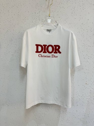 上新款号： D1030 Dior 2025春夏新款首发专柜最新款短袖圆领T恤印花 -面料：260G双纱纯棉短袖，配套320G纯棉罗纹 原版面料 官方同款 男女同