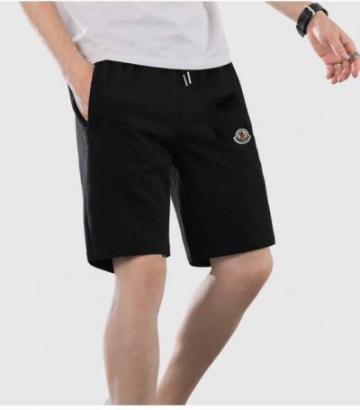 moncler 蒙口刺绣短卫裤 高温定型全棉毛圈 看实拍细节图 透气吸汗舒心的舒适感面料 刺绣细节 走线做工精细 品质一级棒 面料定制 夏季你值得拥有 颜色 黑