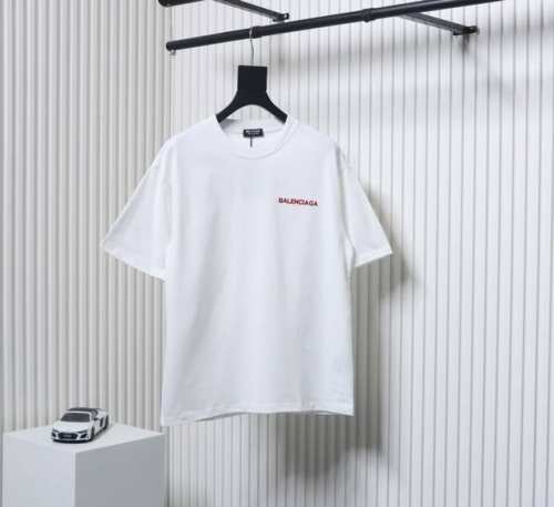 p180 Balenciaga巴黎世家 塌塌米刺绣短袖 采用260克精梳棉面料，全棉螺纹，面料洗水，手感柔软，透气舒适。前幅胸口字母绣花小标，后背大标字母刺绣，