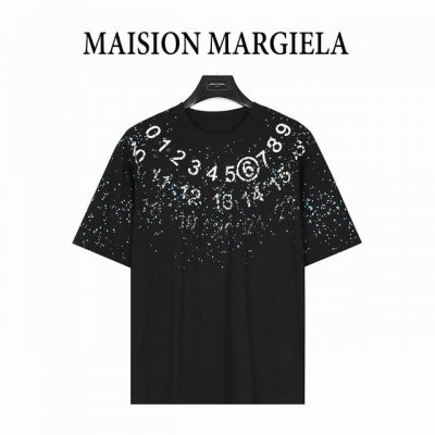 maisonmargiela 马吉拉 数字泼墨斑点印花短袖T恤 重磅精梳260G纯棉双纱面料 数码3D直喷 螺纹定织定染通肩拉条工艺增加衣物清洗寿命 触感舒适