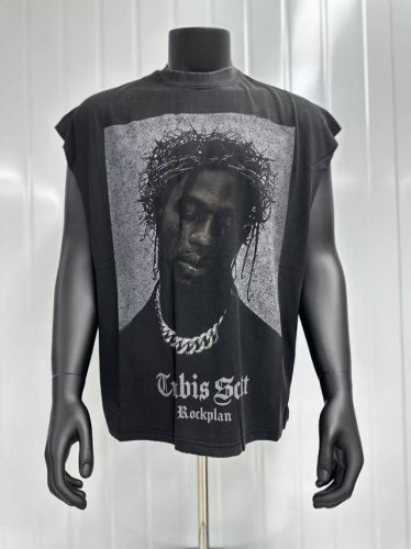 Vt019 Travis Scott斯科特Big Face荆棘人像限定浮夸搞怪印花复古水洗做旧无袖坎肩T恤 小领口设计 白墨数码直喷印花 手工磨破工艺 高街复古