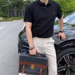 搭配资讯图 Ralph Lauren拉夫劳伦基础款小马标刺绣Polo衫，美国Ralph Lauren拉夫劳伦最经典的一款常青Polo衫