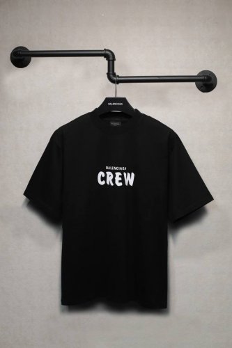 Aeniaa 巴黎世家 Crew 标语T恤短袖 克重240 工艺洗水处理 椭圆裂纹机印花 数码直喷网点工艺 对位整齐 无毛边 进口环保浆料刮浆 效果立体 字母清