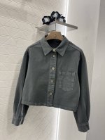 p310P270Louis Vuitto*2025新品上架 牛仔提花衬衣短裤套装 定制Yb斜纹全棉牛仔材质 酵素水洗工艺 成衣不易掉色串色 牛仔衬衣外套高腰短裤