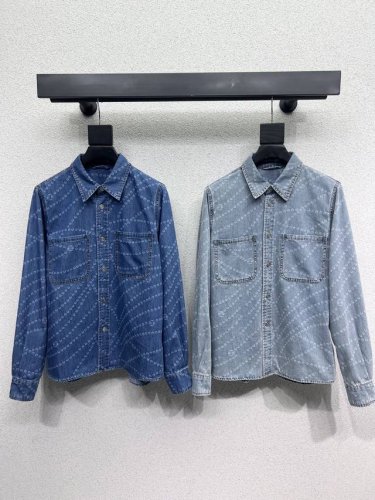 小香风系列款牛仔衬衣 时髦低调气质又奢华高级！版型百搭不挑人，做工品质看细节。白富美必入！强烈推荐 高品质 两色 尺码Sml