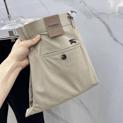 Burberry 巴宝莉 2025春夏新品休闲裤西裤，官网同步发售，裤身工艺设计，进口客供辅料、面料定制，代工厂P出品免检！每个细节做到极致，原版五金配件，潮范
