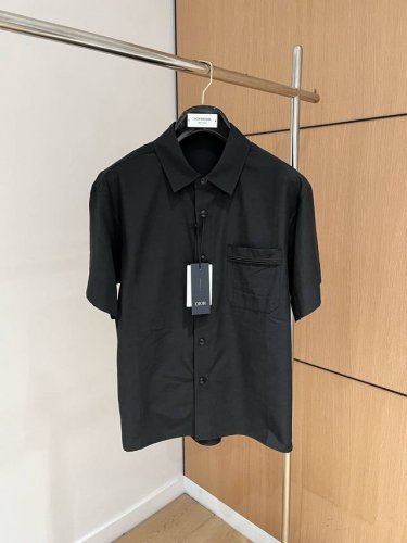 diro 男士精品休闲衬衣 顶级面料 最新款上身版型无敌正！ 绝对可以闭眼收的一款 此款裤子非常百搭，弹力腰围,日常上班 户外运动都可以穿着，是时尚休闲与户外运
