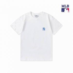 上新 高品质 mlb新款腰果花短袖 男女同款 面料采用240克纯棉 面料亲肤舒适 后面大Logo腰花印花 上身十分吸晴夏日衣橱必备单品 颜色 黑色 米白 S 建