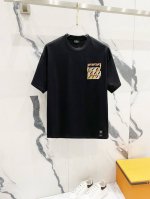 隔天到 Fendi 芬迪 260克圆领短袖T恤 Ff彩绣假口袋刺绣设计工艺标识 官方同步 高版本 高品质 时尚个性 百搭潮流 纯原品质 原版面料 吊牌 领标 水