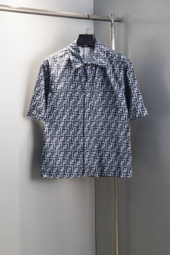 fendi 灰蓝明线Ff印花衬衫 采用亚麻混纺竹节150克面料 70D衬布 布匹直喷 对位裁床 辅料齐全 码数 Xs S M L