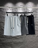 2025Ss，Ralphlauren拉夫经典款纯棉休闲五分短裤 刺绣款放心推不下架 专柜售价 外贸工厂p出货 颜色:黑色 浅灰色 深灰色 植物性染色，颜色很高级