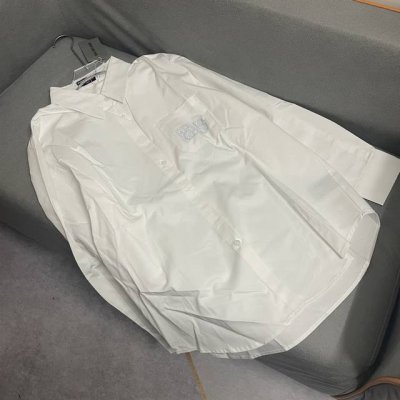 B家 25Ss早春新款 字母口袋高温烫钻 后背大Logo宽松显瘦百搭衬衫1色码数Sml