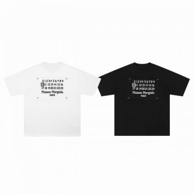 maison Margiela Mm6 马吉拉前四角标日历刺绣 Logo 贴布情侣圆领短袖T恤 Color：黑色 白色 Size：S M L Xl Number