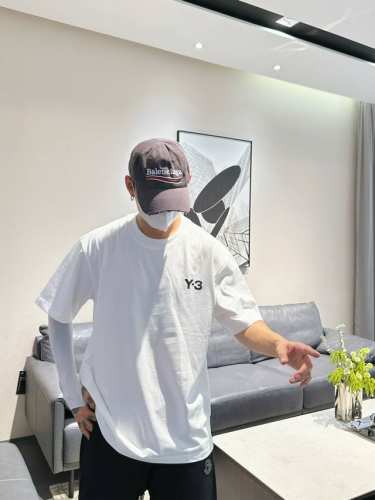 y-3* 顶级货品2025春夏新款首发专柜最新款短袖圆领T恤 高端订制 设计前卫时尚！品牌Logo重工艺设计 高端定制260克面料.手感柔软.穿着舒适.专柜级别