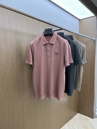 pd 早春新款翻领短袖抢先发售 男士日常出门闭眼搭 高级定制面料polo短袖T恤 魅力在于创造了简约奢华感的时尚,随意搭配感受英式风格独特气质. 宽松的版型展现