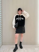 P310原版Ll....2025早春新款时尚提花牛仔短裤，定制Yb进口斜纹棉牛仔材质 挺括舒适有型 反复酵素水洗工艺处理 不易染色脱色 高腰双排刻印圆扣版型设计