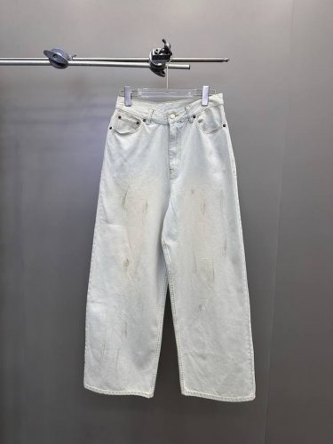 acne ｜ 新款牛仔裤，成衣洗水泥浆工艺，经典春夏洗水色，男女同款，尺码Sml