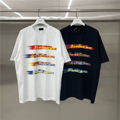 We11Done 撞色字母弹幕 宽松圆领短袖T恤男女情侣款 面料：300G双纱精梳紧密赛络纺重磅纯棉 工艺：走线均是全身三线缝制，后领织带包边延伸到肩部加固，细