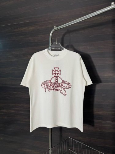 款号：He219 Vivienne West Wood-西太后蛇年限定圆领短袖 面料采用280克双股双纱纯棉面料，手感舒适柔软，上身舒适透气，领口采用同缸同色罗