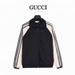 Gucci 古驰 经典蛇纹织带拉链外套 定织定染面料，平纹针织面料，55%涤纶，45%棉，面料3G2G打滚循环，生产周期接近25天，袖口采用尼龙纱材质，穿多久洗
