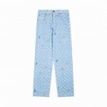 上新： 款号：B902 Louis Vuitton 路易威登Lv新款彩色字母刺绣Logo牛仔直筒阔腿长裤 1面料采用定制原版牛仔布料，布面纹理清晰 质地柔软不是