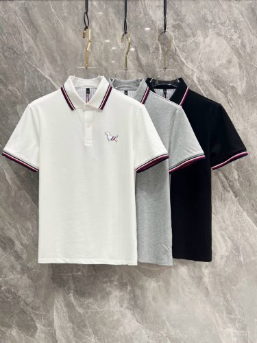 Tb家25Ss新款春夏短袖翻领T恤Polo，最高版本客供定制高端朱地面料简单时尚款，拼色螺纹超级好看！经典Logo简单大方的款式！满满的高级感，四季可穿。简欧风