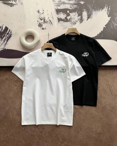 kolon Sport 可隆25Ss 夏新款短袖T恤 海外版 男女同款 双面液氨面料升级，采用日本液氨丝光工艺双面处理 液氨技术能使棉纤维膨胀后收缩，比普通丝光