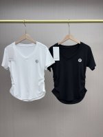 一包两件，属于夏天的小性感！颜值逆天的V领小蛮腰短袖来啦！Lulu2025春夏新款V领款小蛮腰立体腰线短袖，高弹力短袖上衣！绝对服Lulu家的设计师，真的超级百