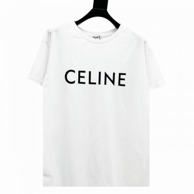 款号Y212 Celine 赛琳 经典字母印花基础款短袖T恤 Ce气质清爽干净的短袖T恤 夏天T恤季到了，你准备好了吗？！精选厚实的平织棉布制作，面料质感瓷实很