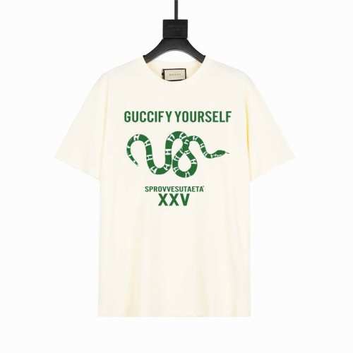 #P100 上新款号：G740 gucci/古驰 蛇年限定印花圆领T恤 贺岁蛇之形字母短袖Gucci经典Logo，寓意新年新气象，前程似锦，让我们一起迎接新春，